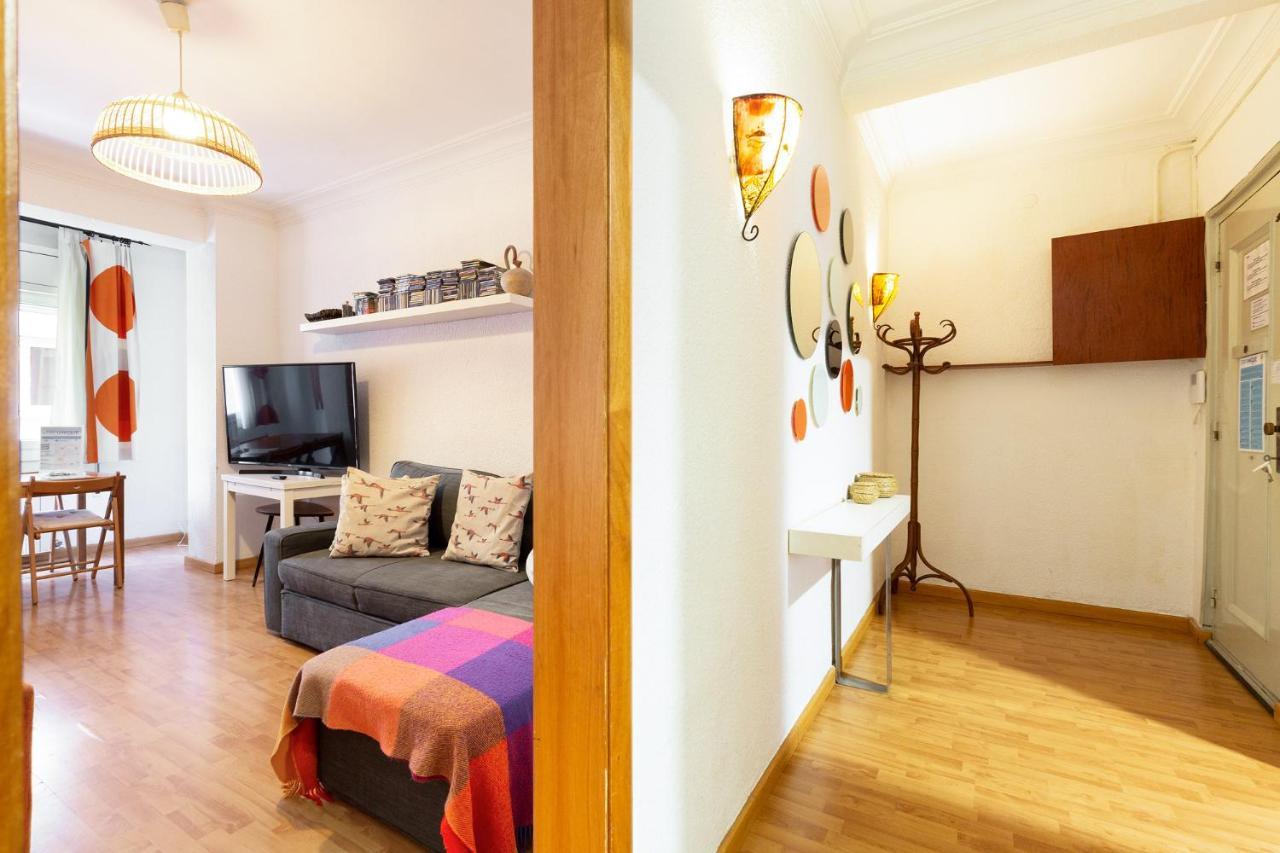 Stay U-Nique Apartments Salva II Барселона Екстериор снимка